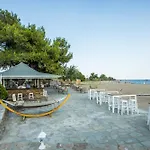 Coral Blue 3*