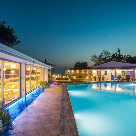 Hotel Coral Blue
