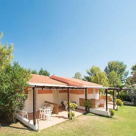 Coral Blue Отель 3*