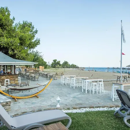 Coral Blue Hotel 3*
