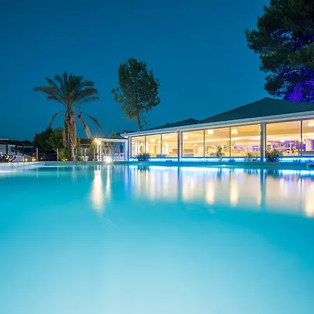 Coral Blue Otel Gerakini